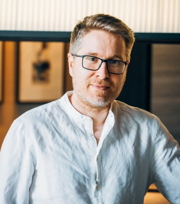 Episode 65 – Emotion at Work in Psychological Advantages of Working Remotely